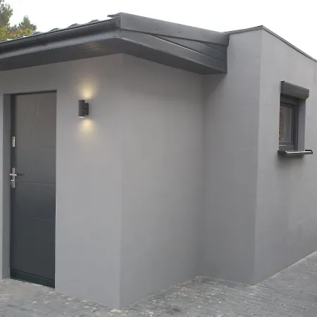 Brookwood Mini Studio Airport Lawica * Poznań